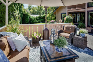 Read more about the article Three Reasons why Adding an Outdoor Living Area to Your Home is Totally Worth It